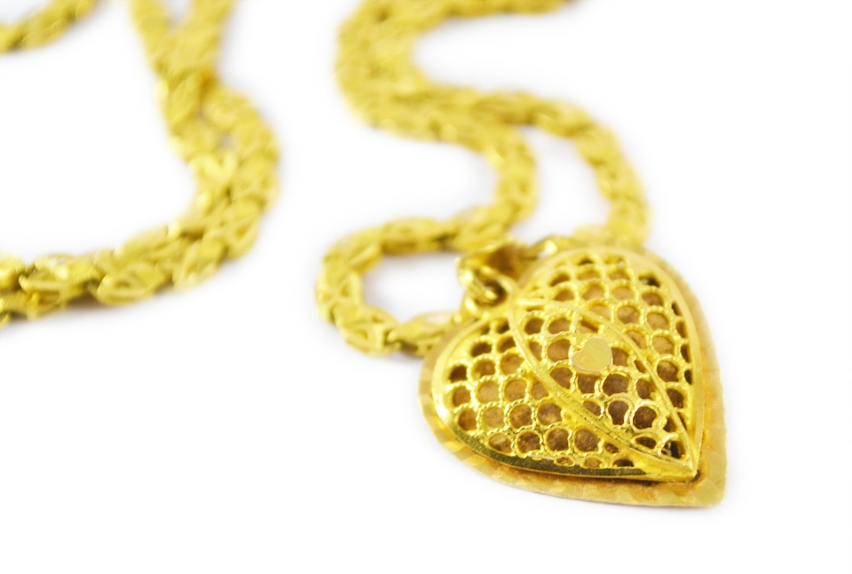 Chain shine fashion yellow