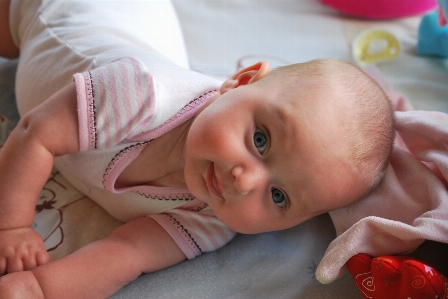 Foto Persona ragazza giocare bambino