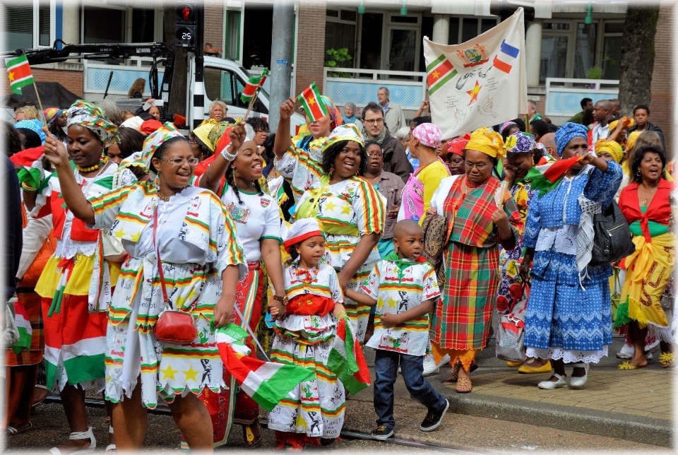 Andando música celebração carnaval