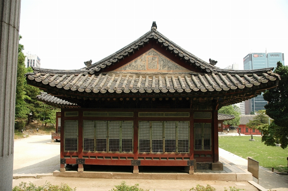 Bâtiment palais belvédère
 lieu de culte
