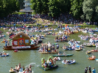 Water boat wet swim Photo