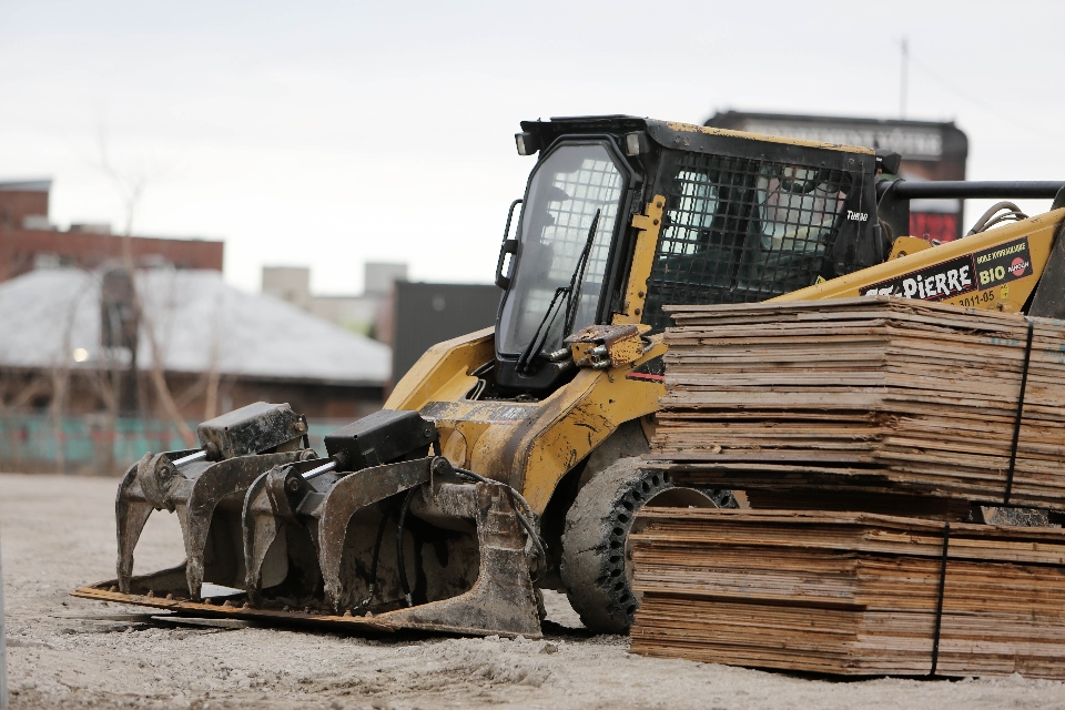 Madera asfalto
 transporte construcción