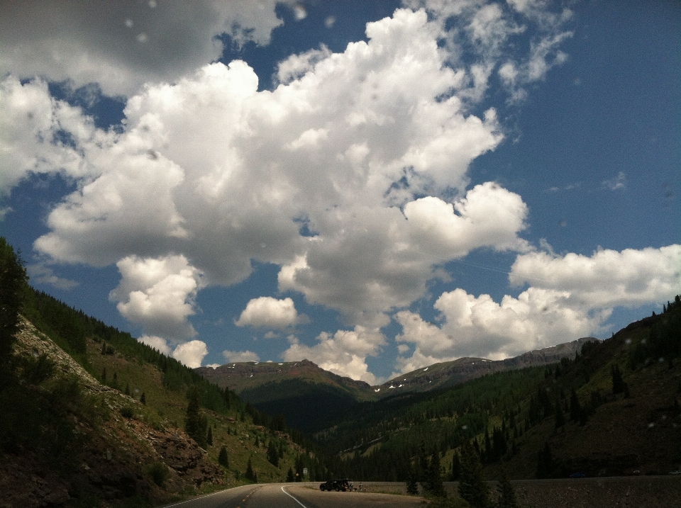 Paysage nature montagne nuage