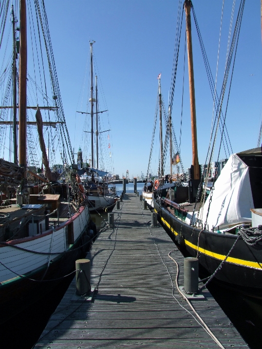 Sea water dock wood