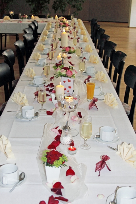 Meal romantic wedding flowers