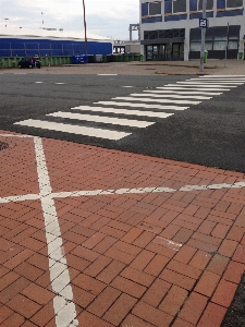 道 歩道
 床 屋根 写真