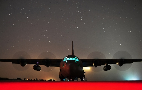 Foto Bayangan hitam langit malam suasana