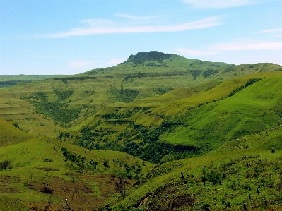 Foto Paisagem natureza região selvagem
 montanha