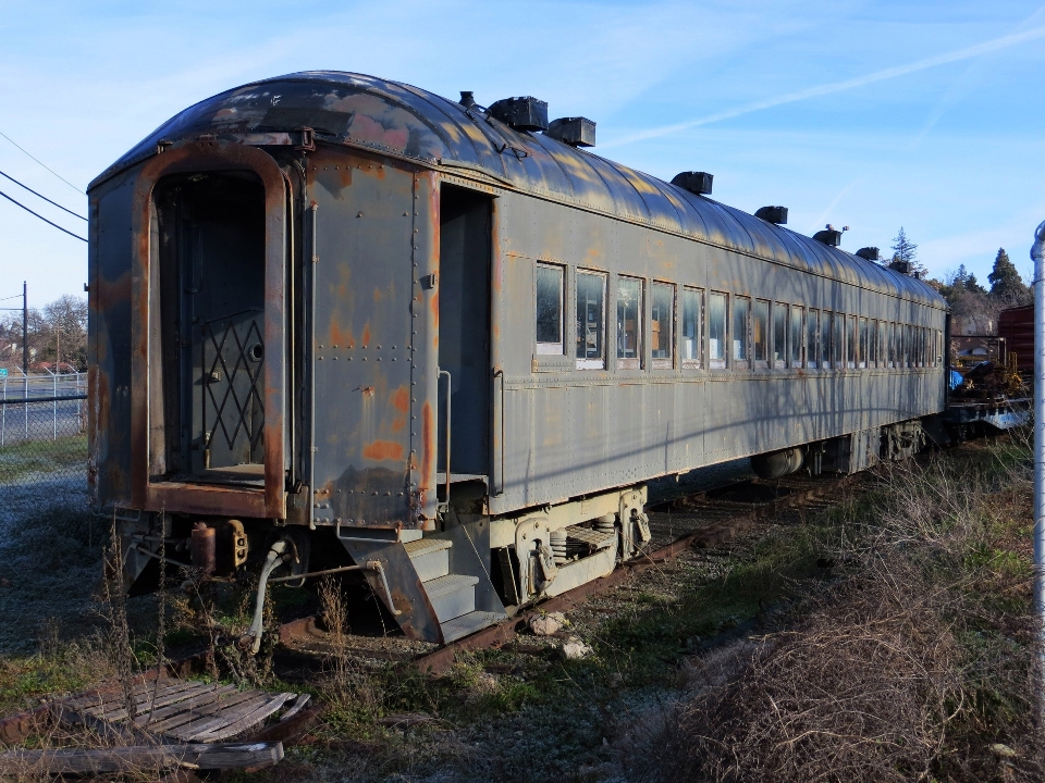 Acompanhar estrada de ferro trilho trem