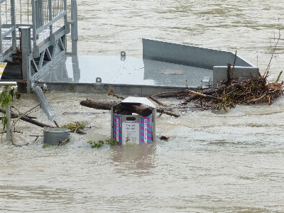 Foto Acqua barca fiume veicolo