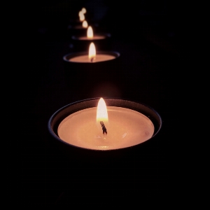 Light flame darkness candle Photo