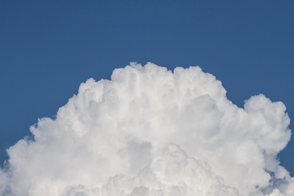 Cloud sky atmosphere daytime