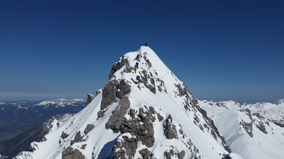 山 雪 冬 冒険