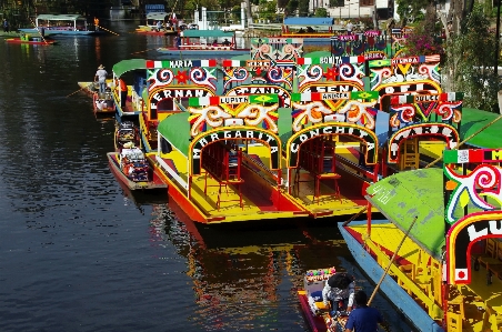 Foto Barco lago cais veículo