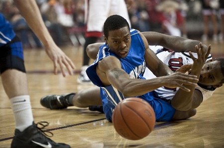 Sport basketball action falling Photo