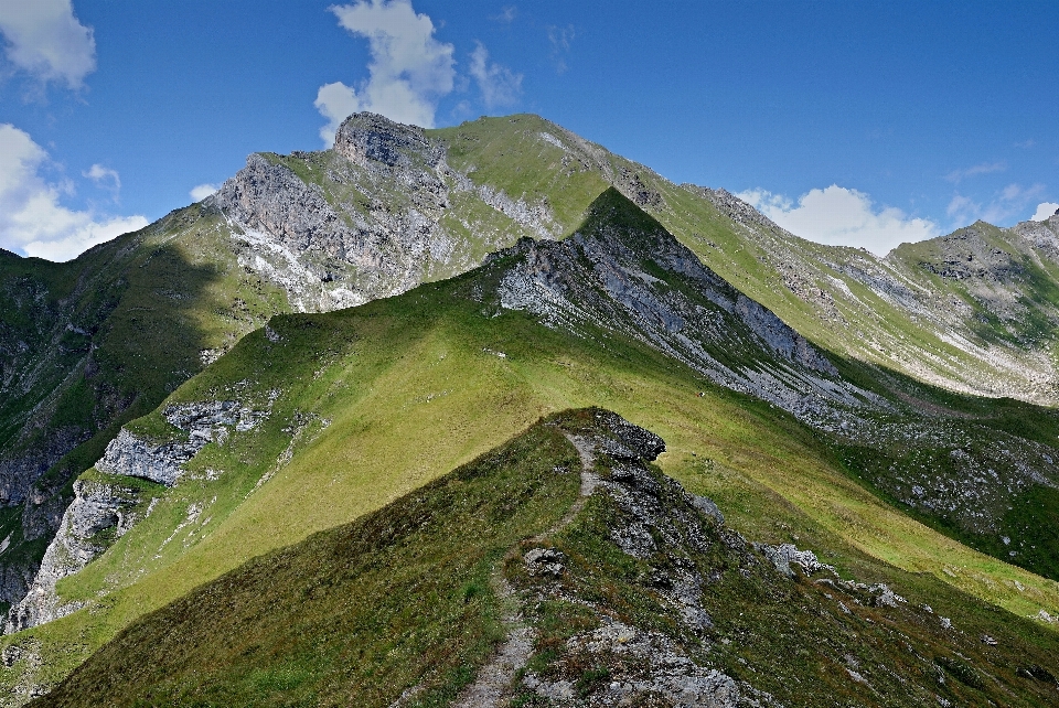 пейзаж пустыня
 гулять пешком гора