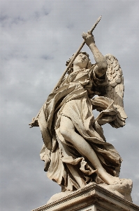 Foto Batu monumen patung italia