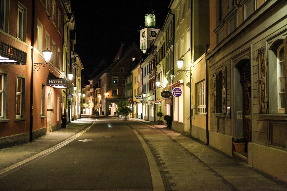 Fußgänger straße nacht stadt