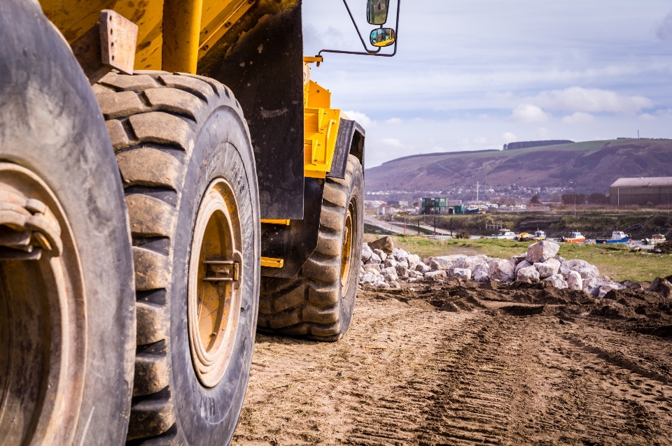 Trabalhar roda transporte construção