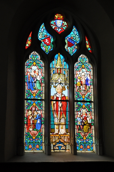 Ventana vaso francia religión