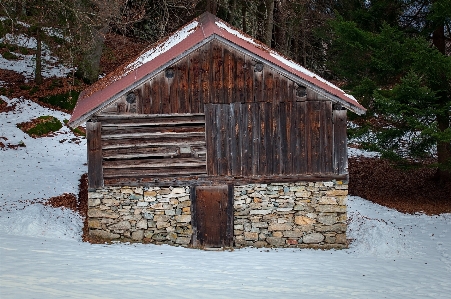 Foto Neve inverno madeira casa