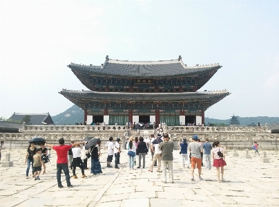 Foto Istana konstruksi menara pariwisata