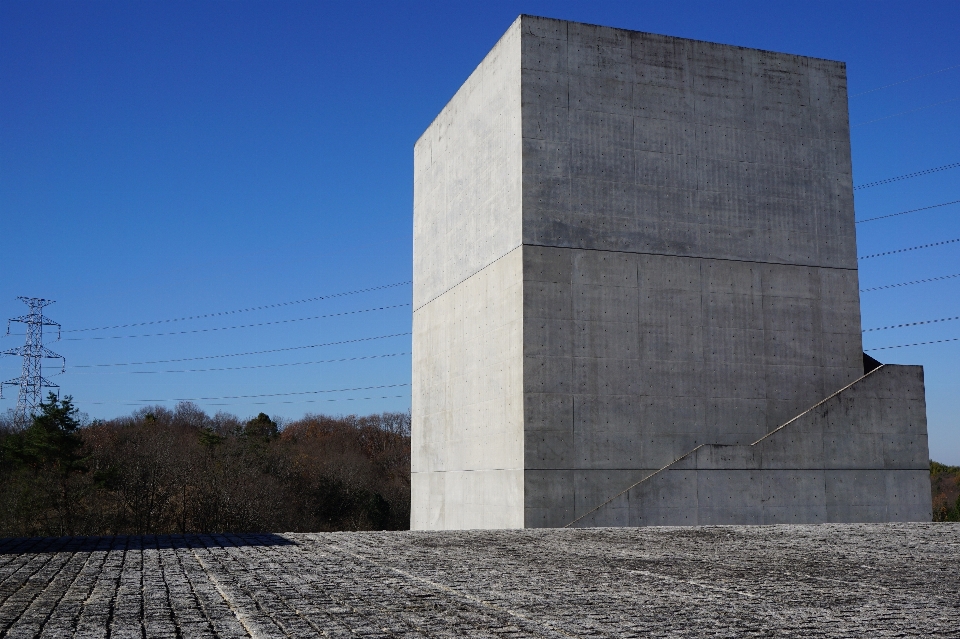 Architektura budynek pomnik wieża