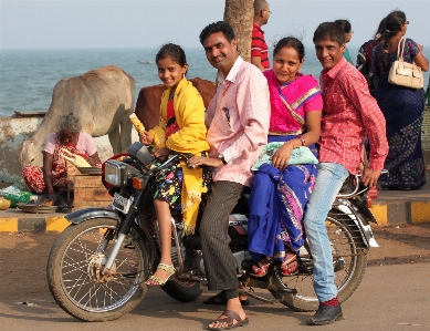 Menschen fahrrad asiatisch liebe Foto