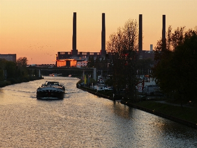 Foto Atardecer puente horizonte mañana