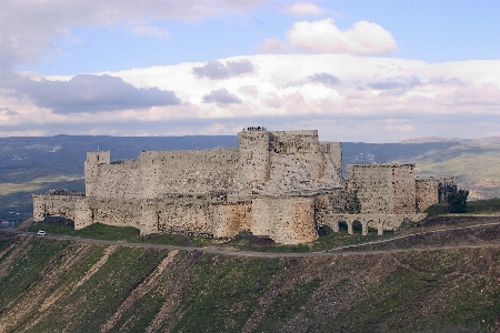 Hill building chateau castle Photo