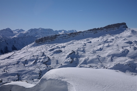 Foto All'aperto montagna nevicare inverno