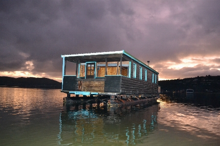 Foto Laut air dock awan