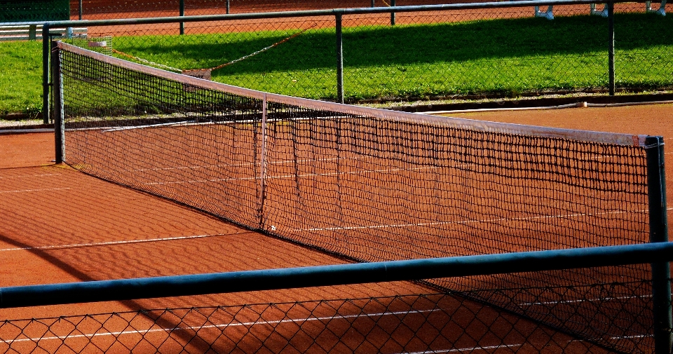 Fence structure sport space