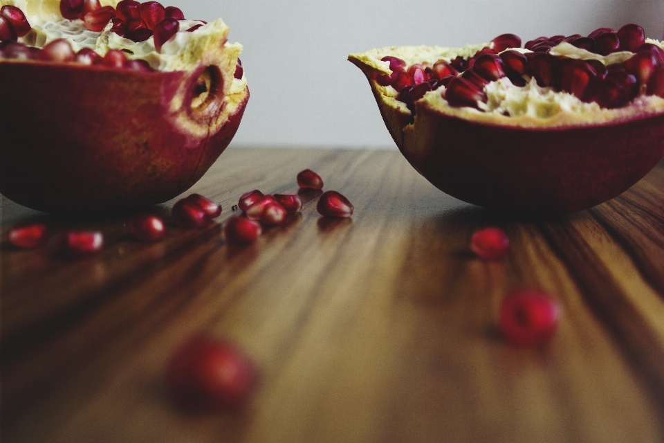 Mesa planta madera fruta