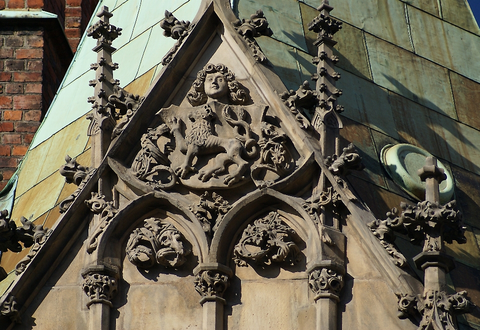 Architecture statue cathedral roofing