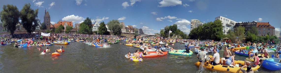 Water boat wet swim Photo