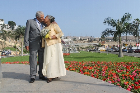 People old monument statue Photo