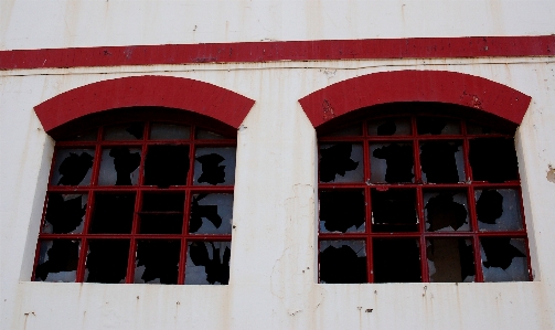 Architecture white house window Photo