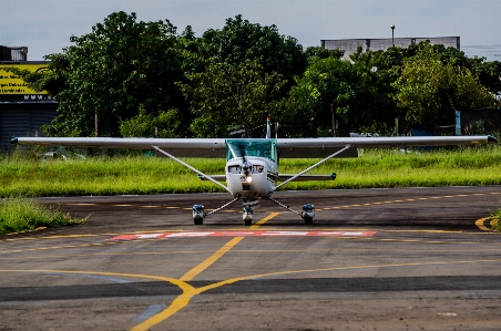 Foto Tanaman langit pesawat terbang