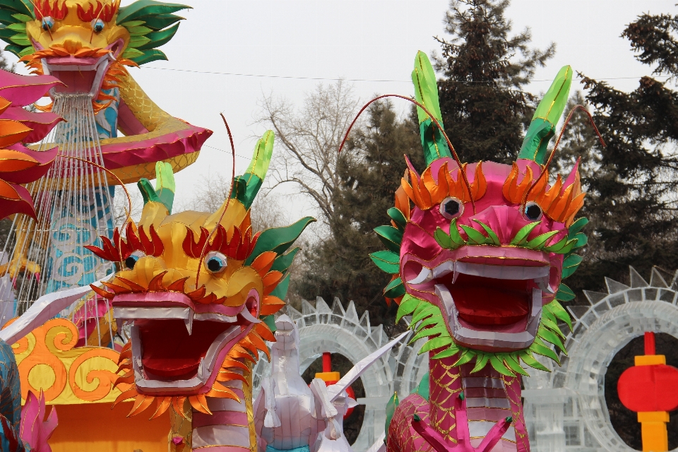 Karneval freizeitpark
 farbe skulptur