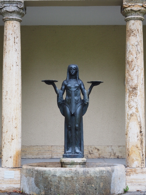 Struktur monument statue spalte