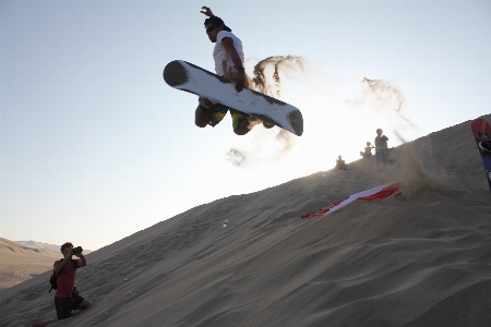 Foto Sabbia deserto skateboard snowboard