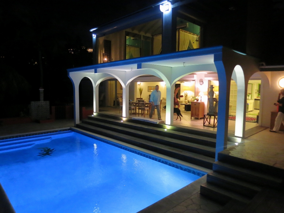 Noche villa casa piscina