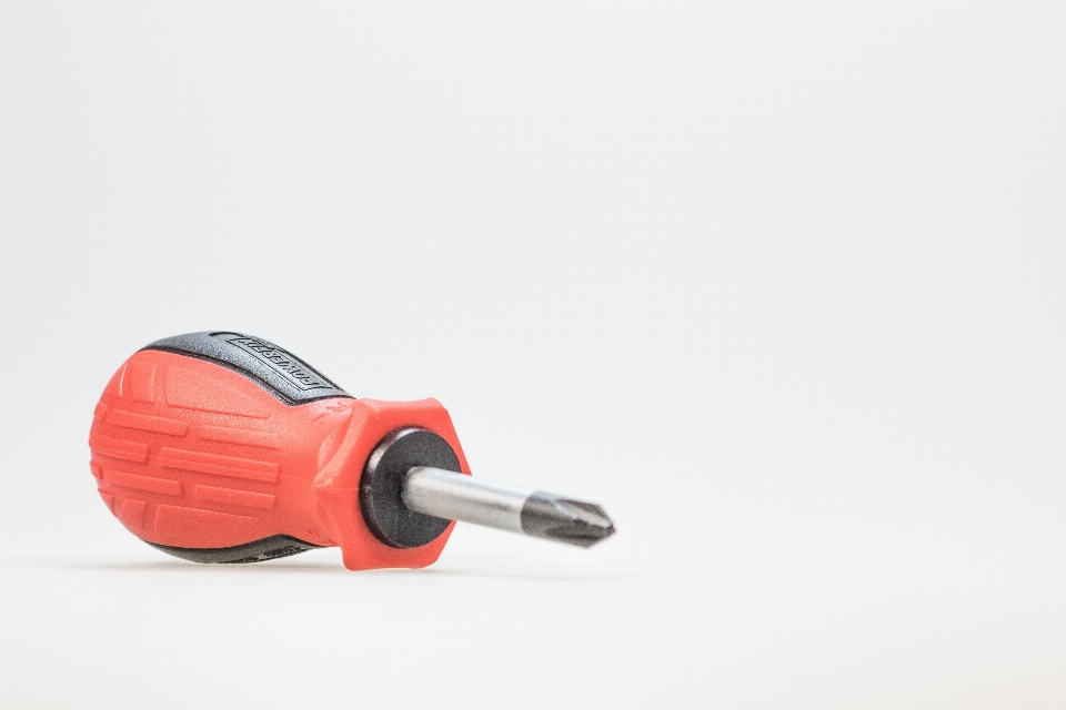 Work hand tool red