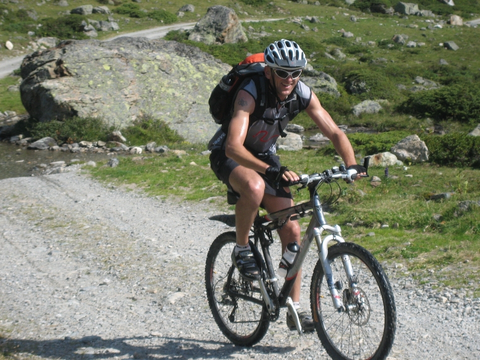 スポーツ 自転車 車両 エクストリームスポーツ
