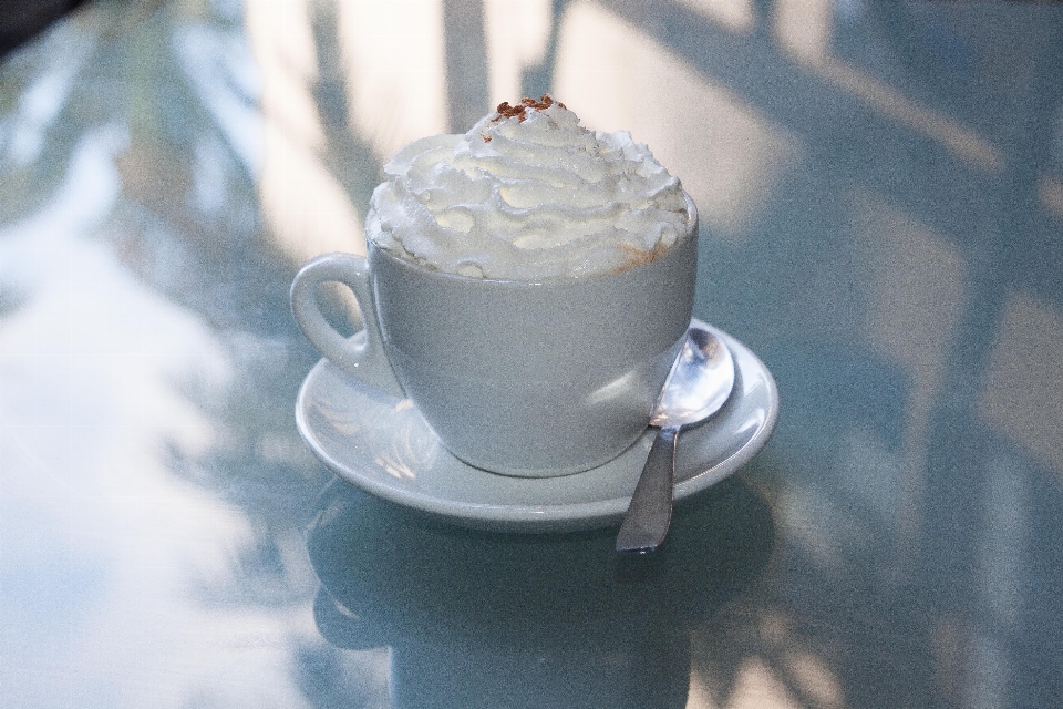 コーヒー カップ 飲む エスプレッソ