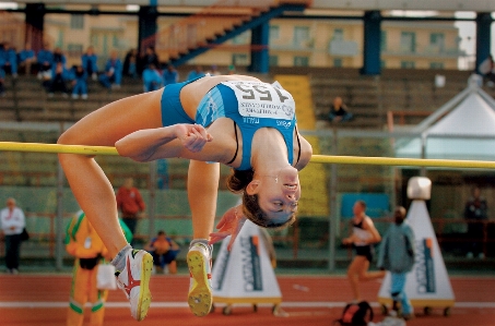 Field military jumping bar Photo