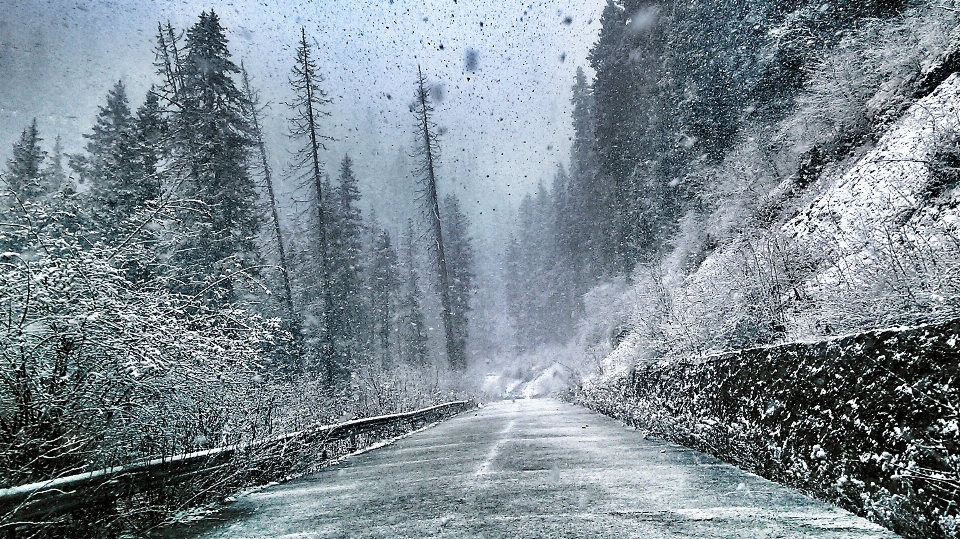 вода водопад снег зима