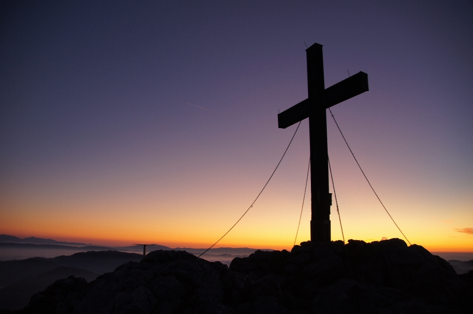 Landscape horizon silhouette mountain