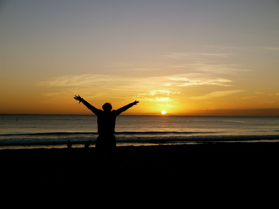 Pria pantai laut pesisir